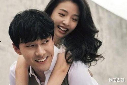 吃瓜娱乐圈教学,娱乐圈的“瓜田”与校园的“知识园” 第3张 吃瓜娱乐圈教学,娱乐圈的“瓜田”与校园的“知识园” 第3张